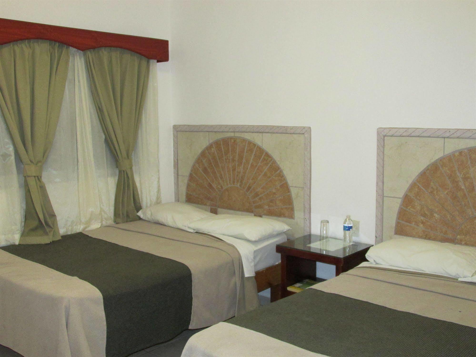 Hotel Albatros Palace Manzanillo Zewnętrze zdjęcie